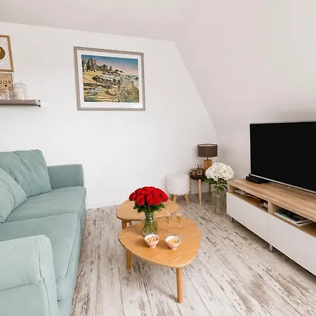T2 Cosy, Vue Et Parking, A Pied Apartment *