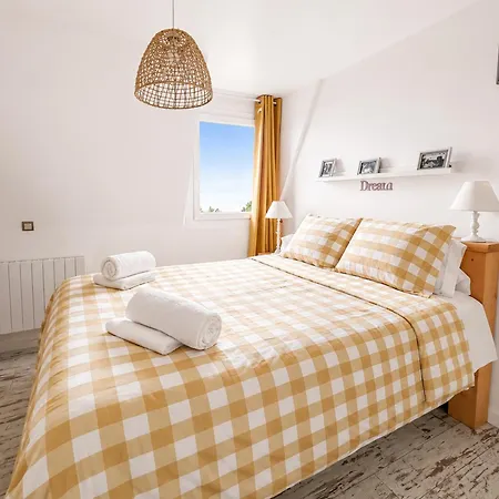 T2 Cosy, Vue Et Parking, A Pied *